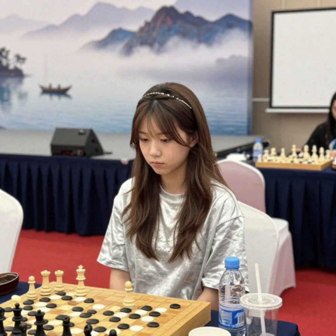 प्राग 2026 के सत्ताईस मिनिएचर: ChessBase Magazine #225 और शतरंज की तैयारी-अर्थव्यवस्था का ऑडिट